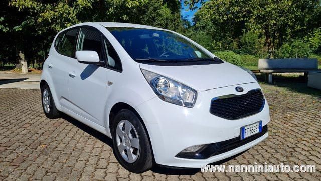 Usata Kia Venga Active 90 CV (66 kW) 2018 Bianco Utilitaria