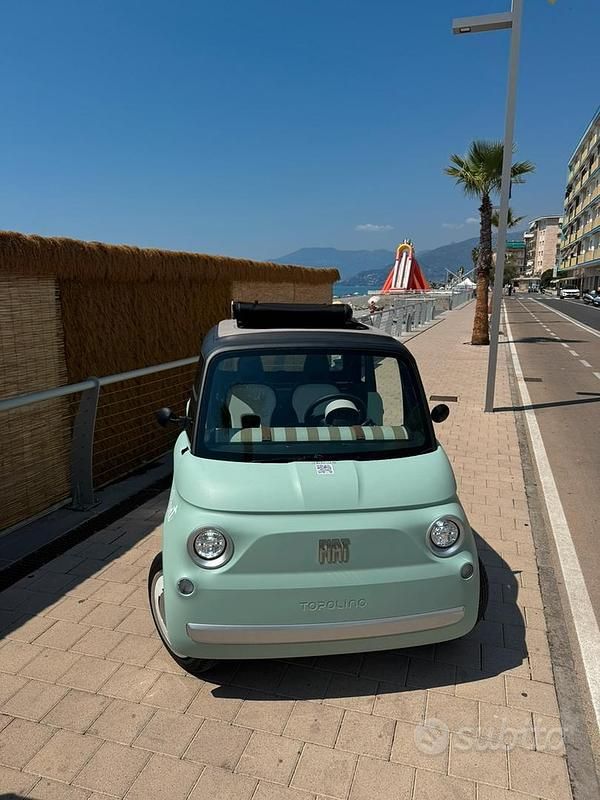 Usata Fiat Topolino Dolcevita 5 kW (8 CV) 2024 Utilitaria