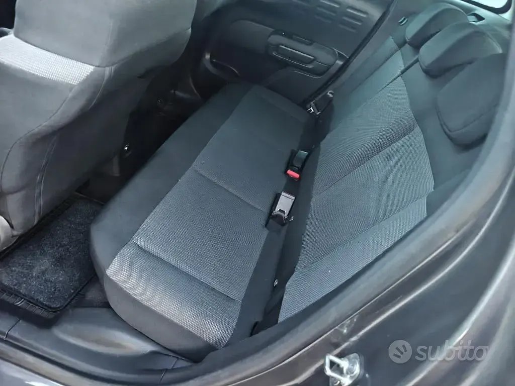 Gebraucht Citroën C3 Aircross Live 110 PS (80 kW) 2022 Grau SUV