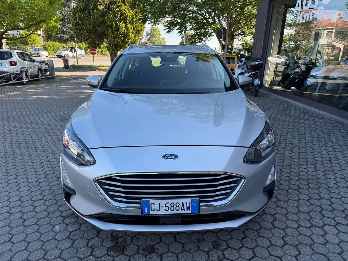 Usata Ford Focus Business Edition 120 CV (88 kW) 2022 Grigio Station wagon
