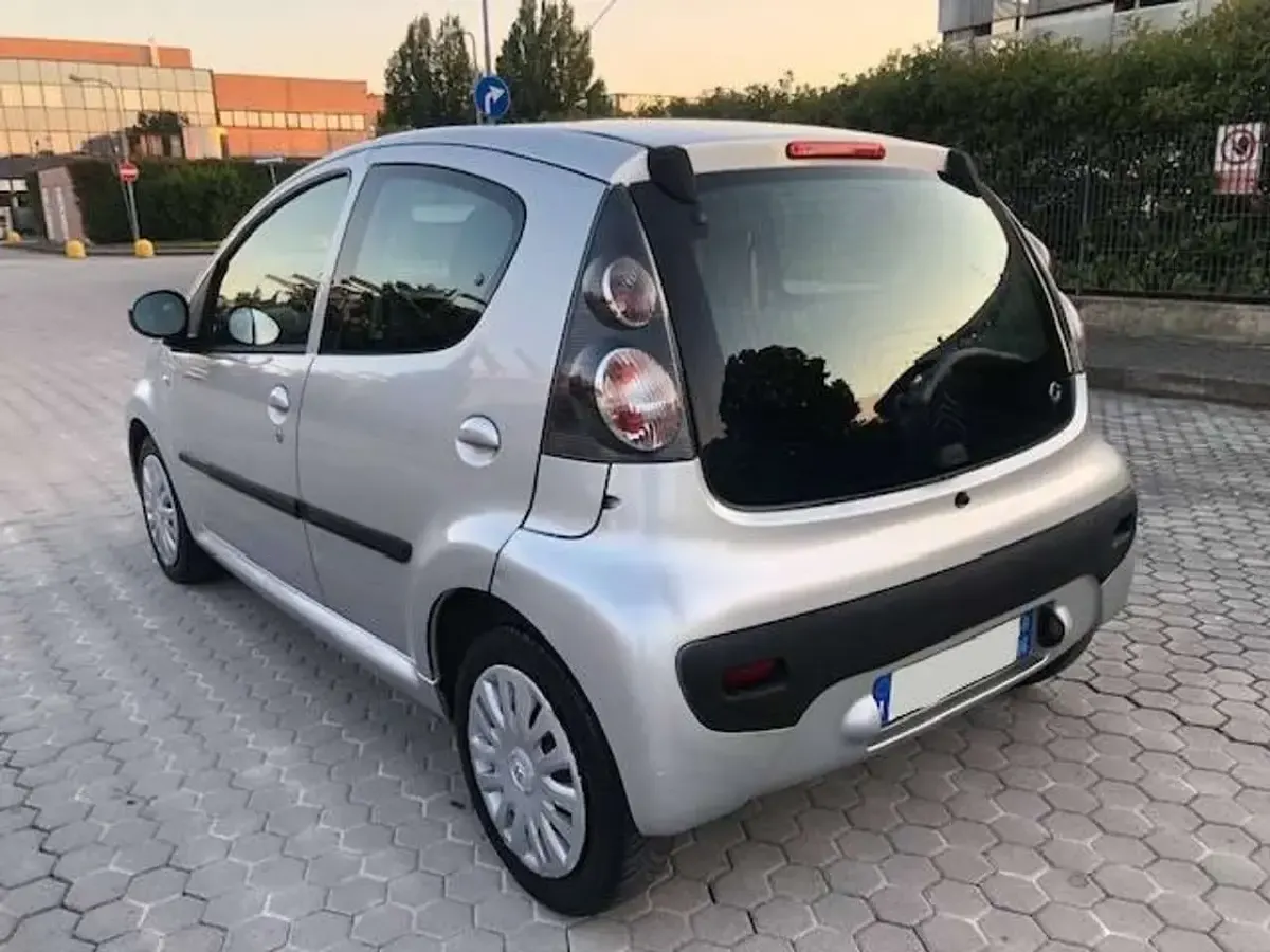 Usata Citroën C1 68 CV (50 kW) 2008 Argento Utilitaria