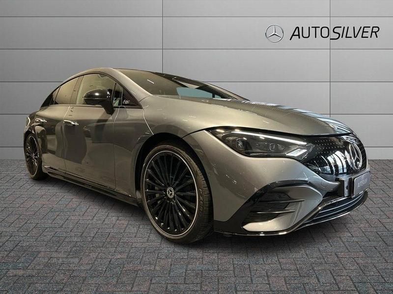 Nuova Mercedes EQE350 Premium Plus 135 kW (184 CV) 2025 Grigio scuro / metallizzato Berlina