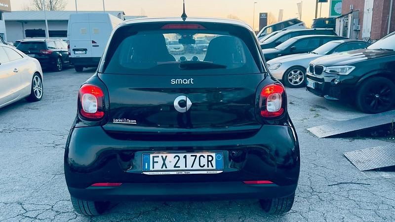 Occasion Smart ForFour Brabus 71 ch (52 kW) 2019 Noir Citadine