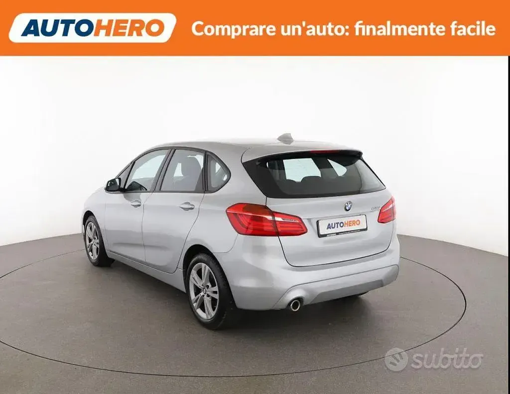 Usata BMW 218 Advantage 140 CV (102 kW) 2020 Grigio Monovolume