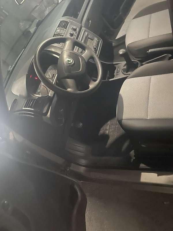 Usata Skoda Fabia 86 CV (63 kW) 2009 Berlina