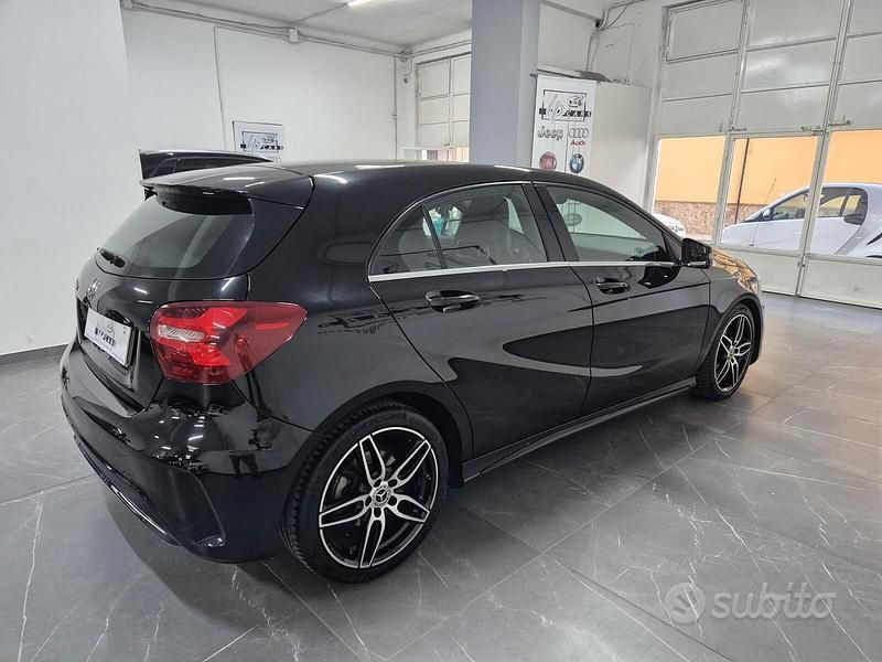 Usata Mercedes A200 Premium 135 CV (99 kW) 2018 Nero Berlina