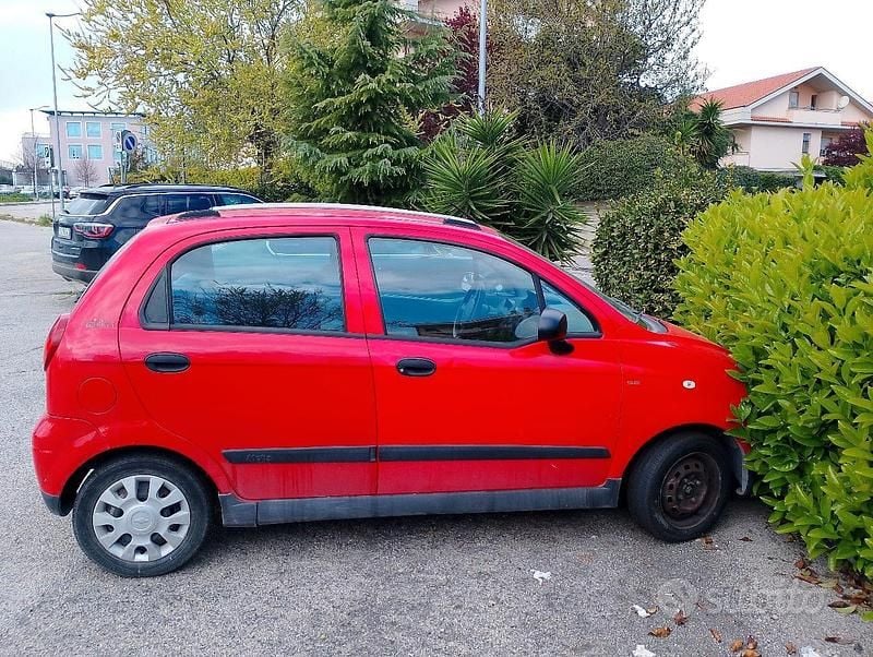 Usata Chevrolet Matiz 52 CV (38 kW) 2007 Rosso Utilitaria