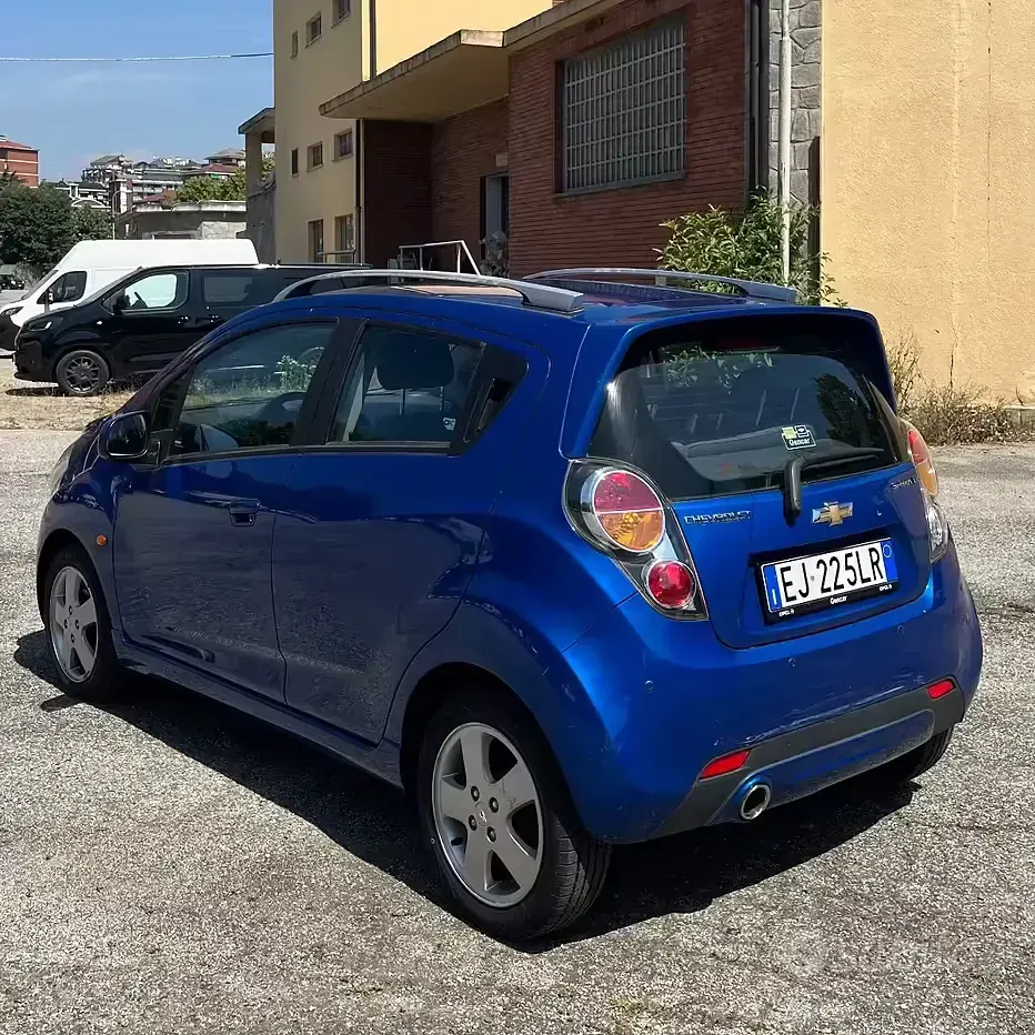 Usata Chevrolet Spark LT 81 CV (59 kW) 2011 Bluazzurro Utilitaria