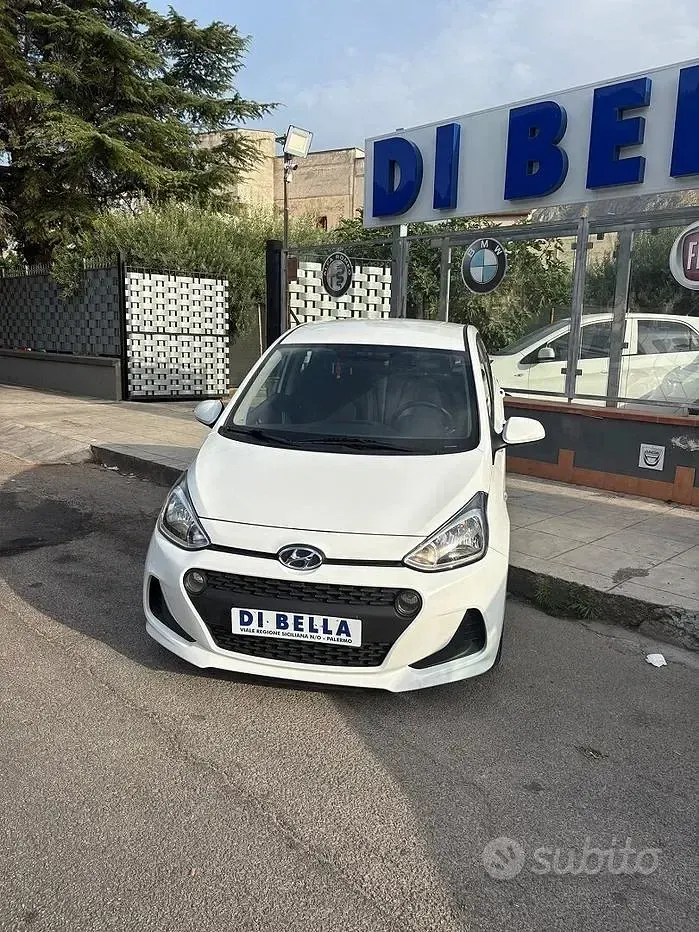 Usata Hyundai i10 66 CV (48 kW) 2020 Nero Utilitaria