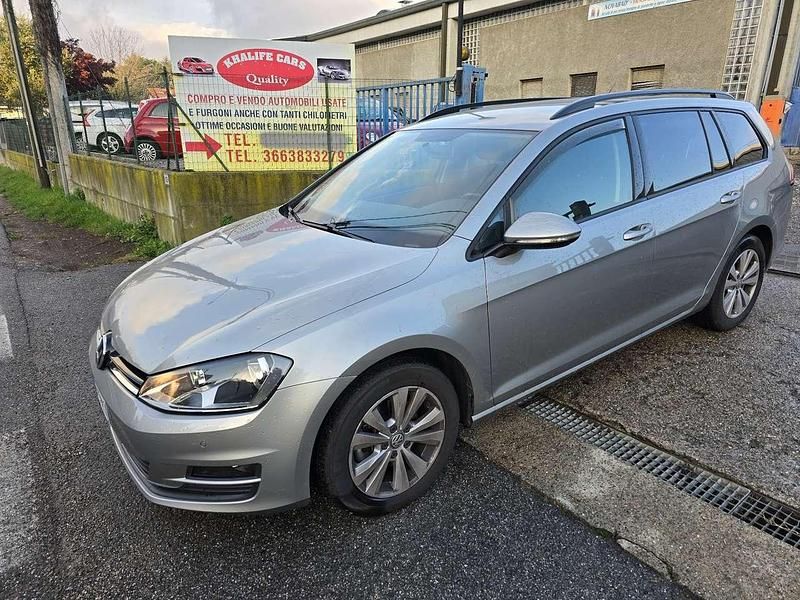 Usata VW Golf VII Executive 110 CV (80 kW) 2017 Grigio Station wagon
