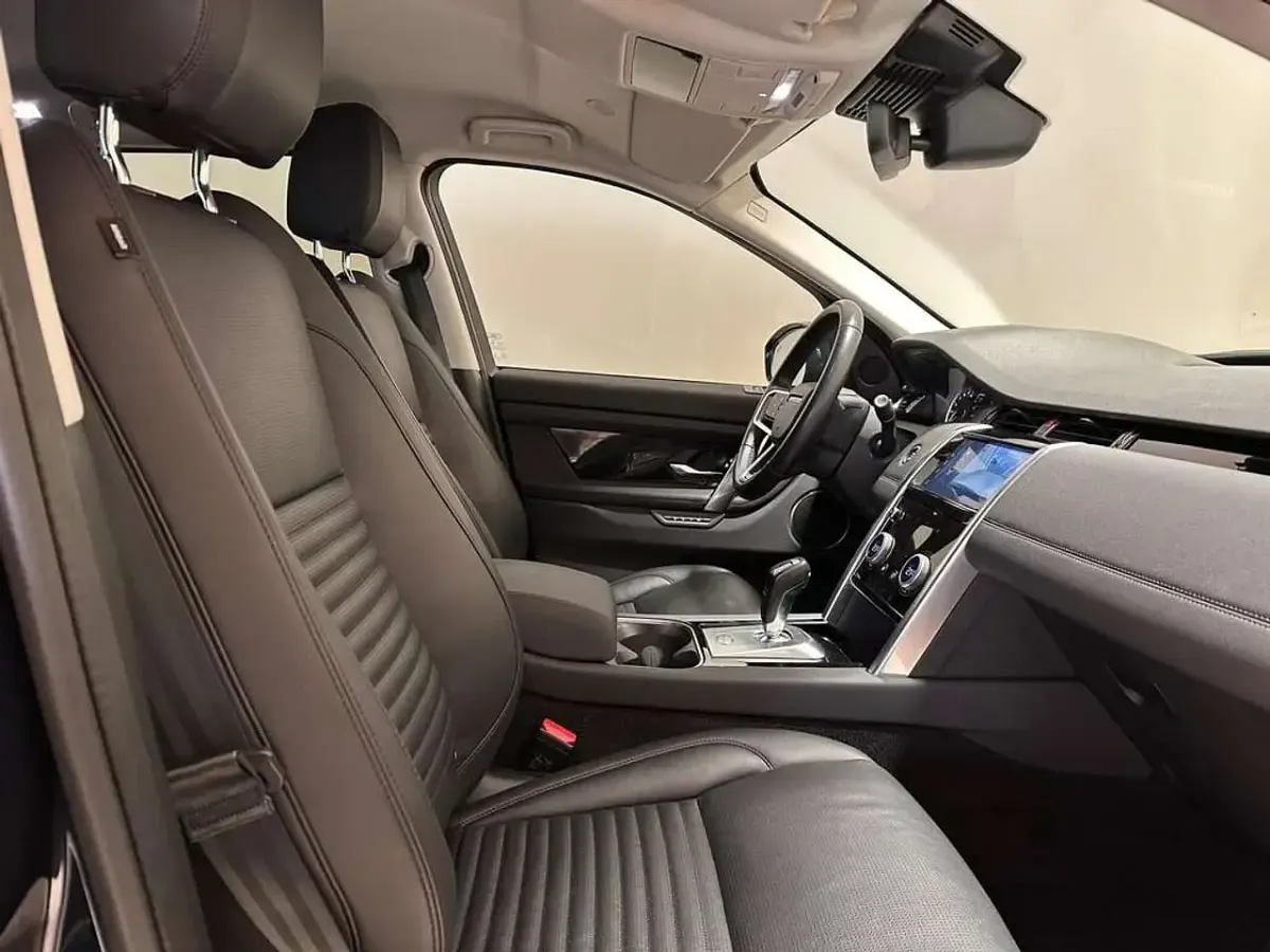 Usata Land Rover Discovery Sport SE 163 CV (119 kW) 2022 Portofino blue SUV