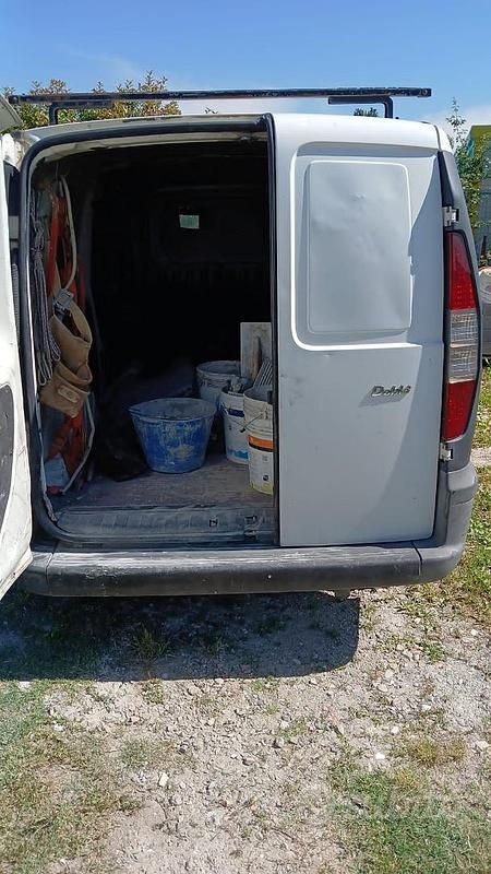 Usata Fiat Doblò 105 CV (77 kW) 2004 Monovolume