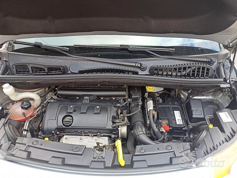 Usata Citroën C3 Exclusive 95 CV (69 kW) 2009 Grigio Station wagon