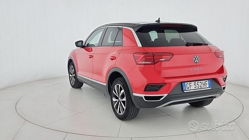 Usata VW T-Roc Style 110 CV (80 kW) 2021 Rosso SUV