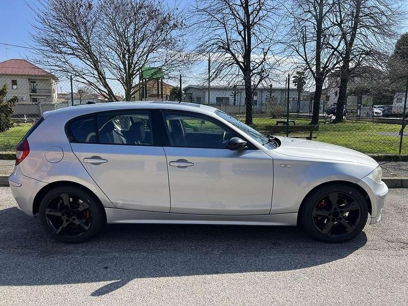 Usata BMW 120 163 CV (119 kW) 2006 Utilitaria