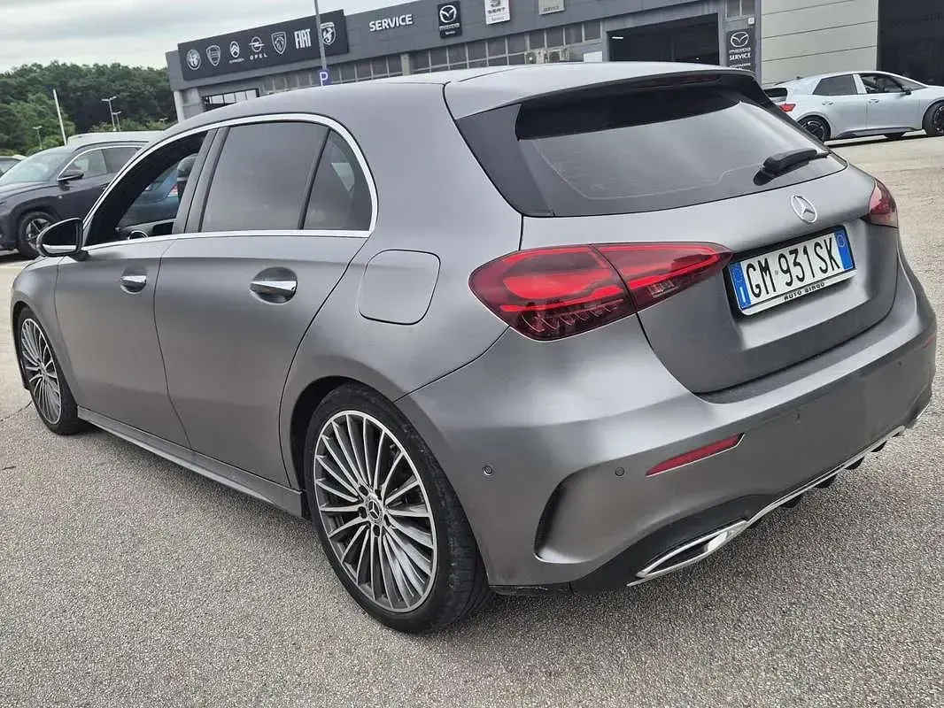 Usata Mercedes A200 AMG Line Premium Plus 150 CV (110 kW) 2023 Argento Berlina