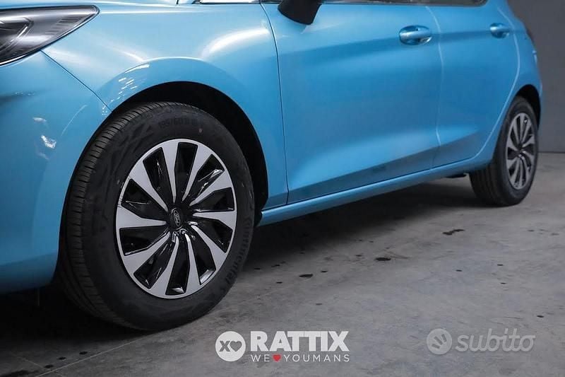 Begagnad Ford T 2022 Blå Sedan