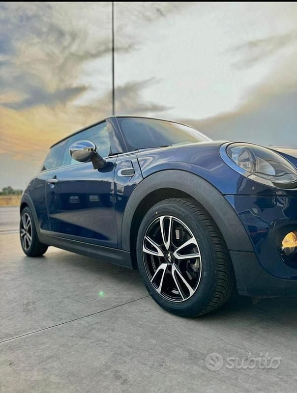 Usata Mini ONE 2016 Nero Utilitaria