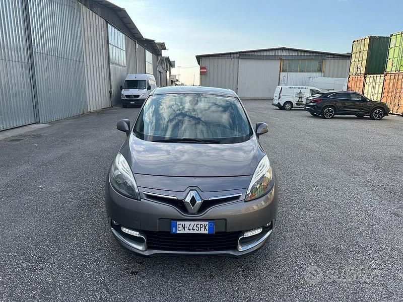 Usata Renault Scénic III Dynamique 131 CV (96 kW) 2013 Grigio Monovolume