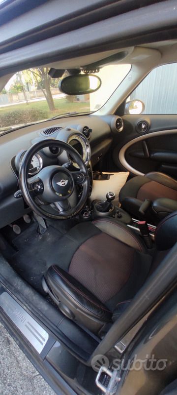 Usata Mini Countryman 111 CV (81 kW) 2012 Grigio SUV