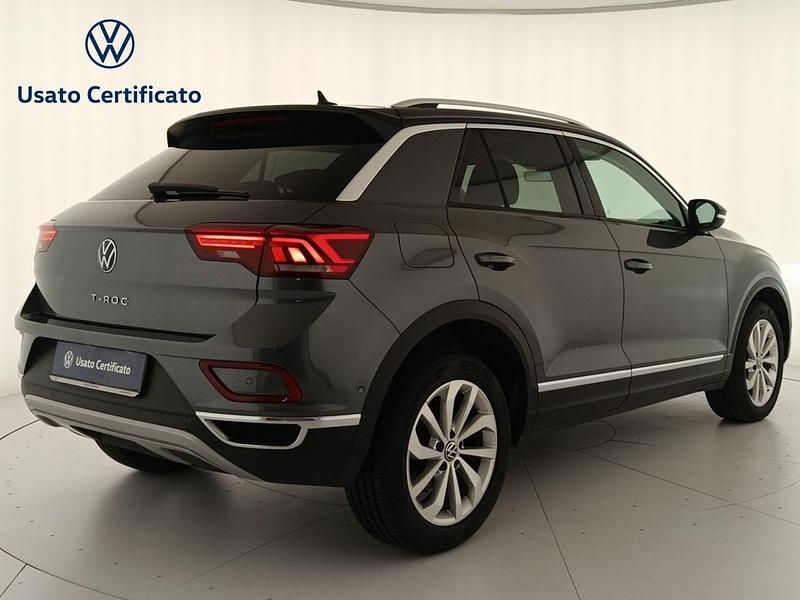 Usata VW T-Roc Style 149 CV (109 kW) 2022 Grigio SUV
