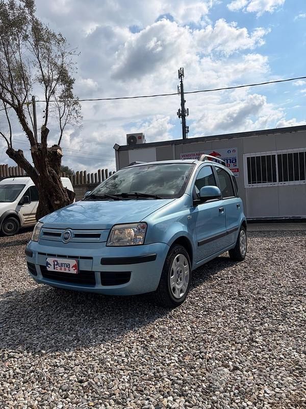 Usata Fiat Panda Emotion 69 CV (50 kW) 2008 Blu Utilitaria