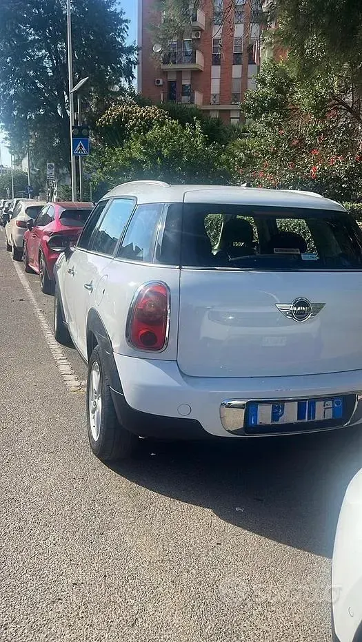 Usata Mini One Countryman 98 CV (72 kW) 2010 Bianco SUV