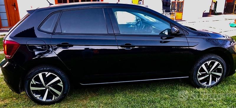 Usata VW Polo 95 CV (69 kW) 2021 Nero Utilitaria