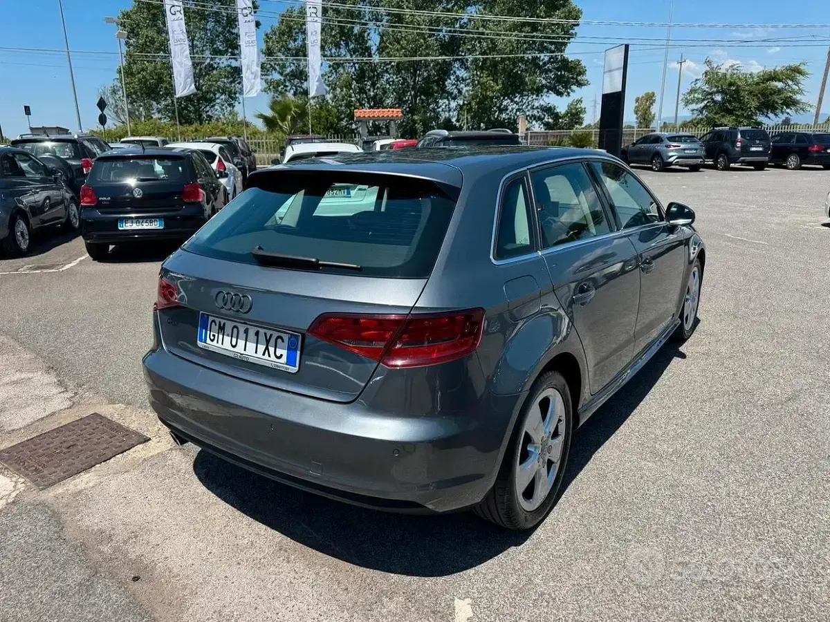 Usata Audi A3 Ambition 105 CV (77 kW) 2013 Grigio Berlina