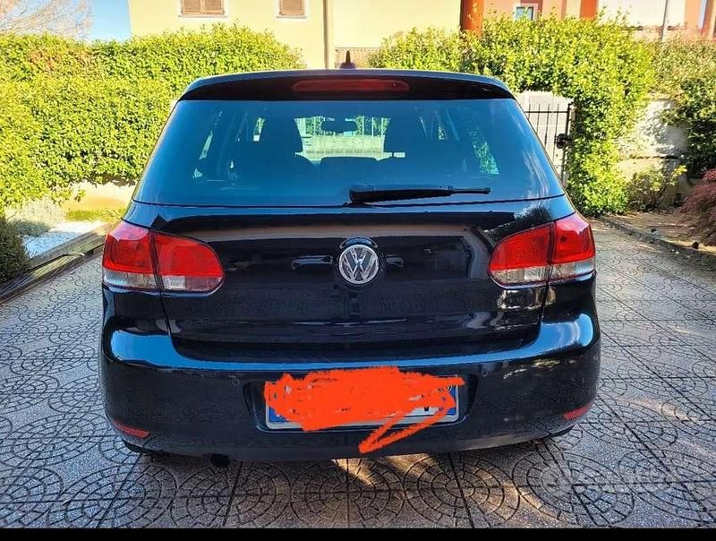 Usata VW Golf VII Highline 105 CV (77 kW) 2012 Berlina