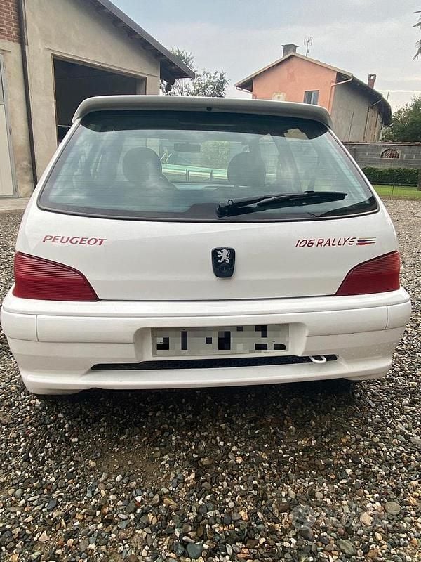 Usata Peugeot 106 1997 Bianco Utilitaria