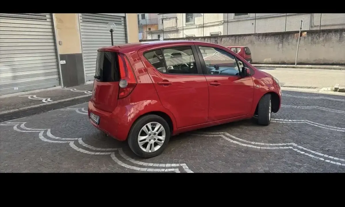 Usata Opel Agila Enjoy 94 CV (69 kW) 2012 Utilitaria