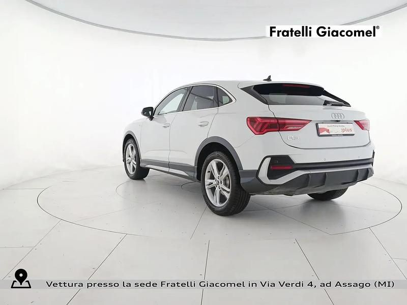 Usata Audi Q3 Sportback S-Line 150 CV (110 kW) 2024 Bianco ghiacciaio metallizzato SUV