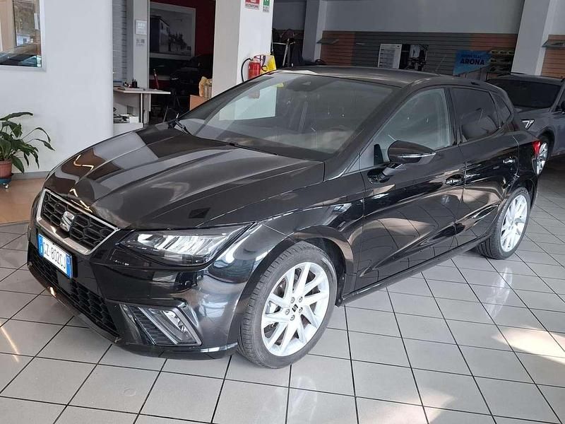 Usata Seat Ibiza FR 95 CV (69 kW) 2025 Nero met Utilitaria