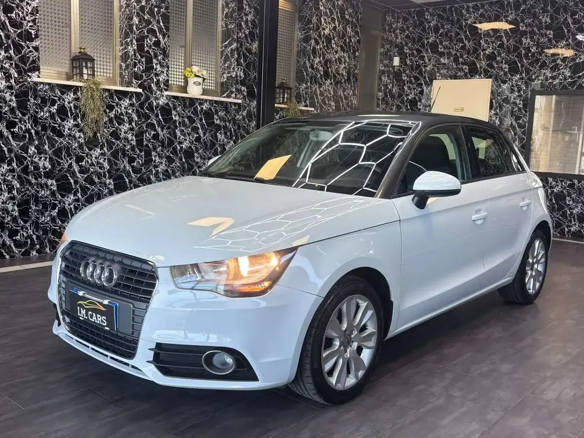 Usata Audi A1 Sportback Ambition 105 CV (77 kW) 2013 Bianco Utilitaria