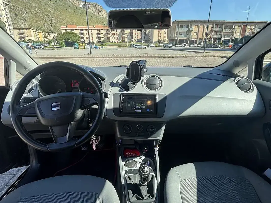 Usata Seat Ibiza Stylance 80 CV (58 kW) 2010 Berlina