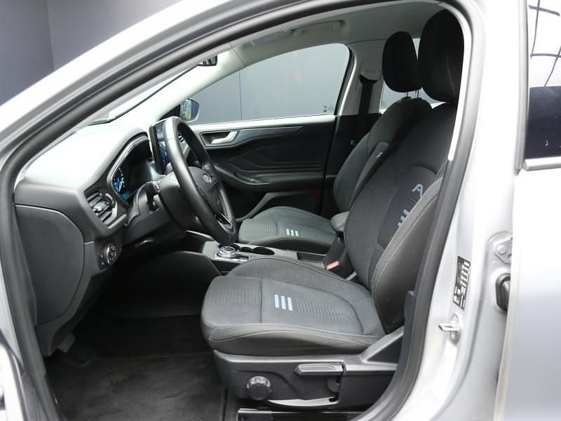 Usata Ford Focus Active 115 CV (84 kW) 2023 Vari colori pastello Station wagon