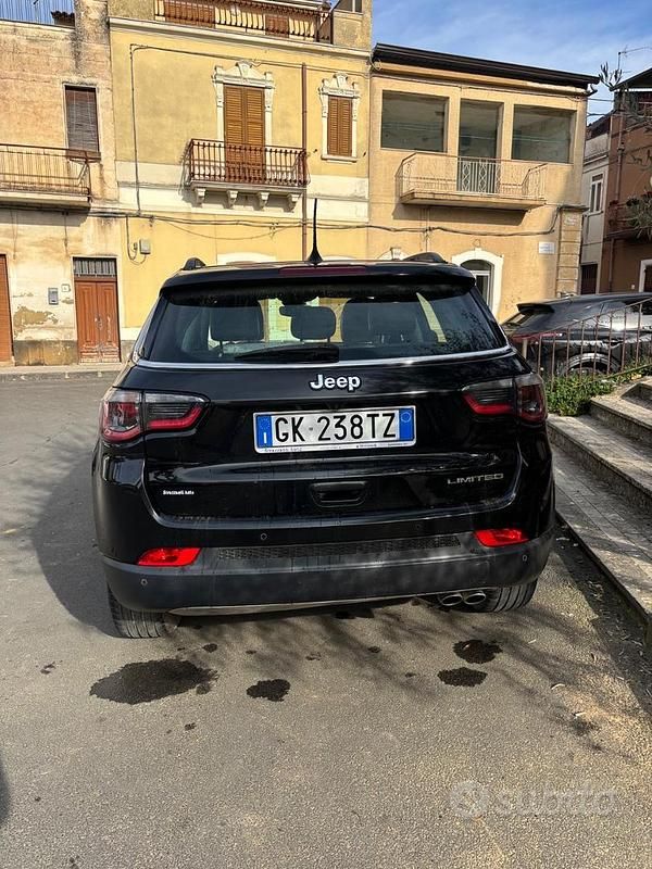 Usata Jeep Compass 120 CV (88 kW) 2018 Nero SUV