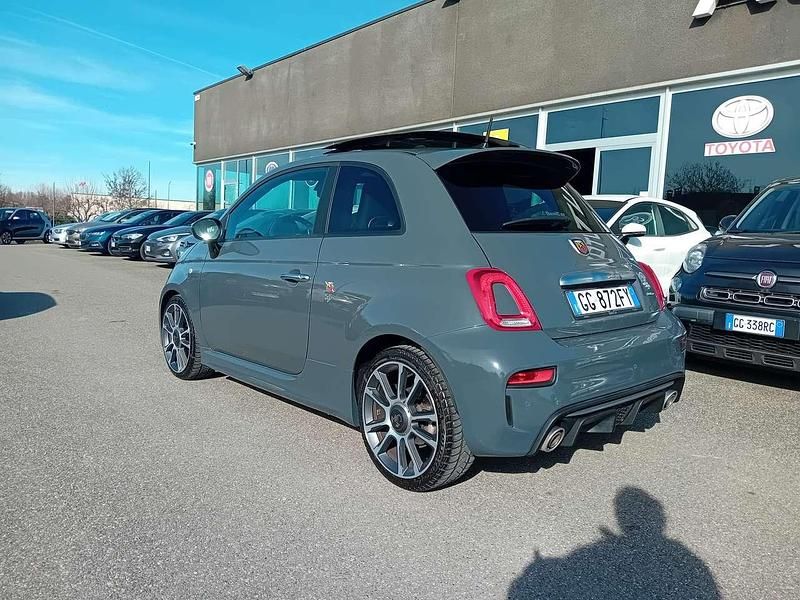 Usata Abarth 595 Turismo 165 CV (121 kW) 2021 Grigio Utilitaria