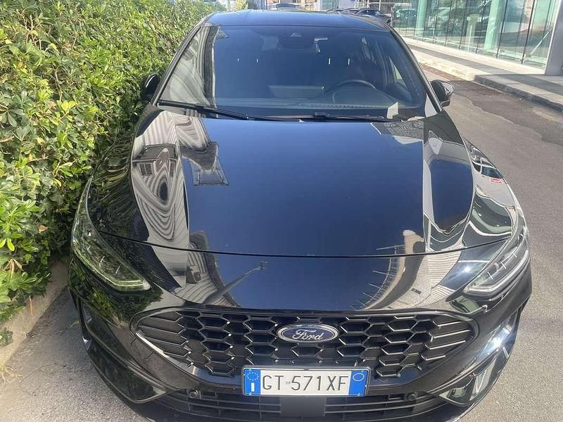 Usata 2024 Ford Focus ST-Line Berlina | 21.400 € (Ottimo prezzo) - Immagine 1/4