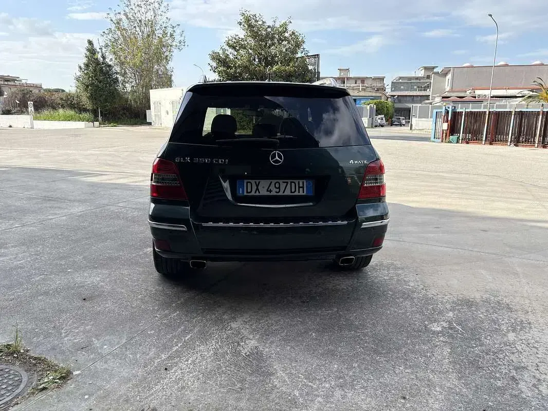 Käytetty Mercedes GLK350 224 HP (164 kW) 2010 Katumaasturi