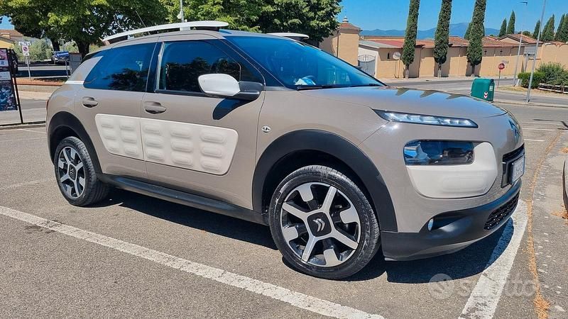 Usata Citroën C4 Cactus PureTech 82 CV (60 kW) 2014 Utilitaria