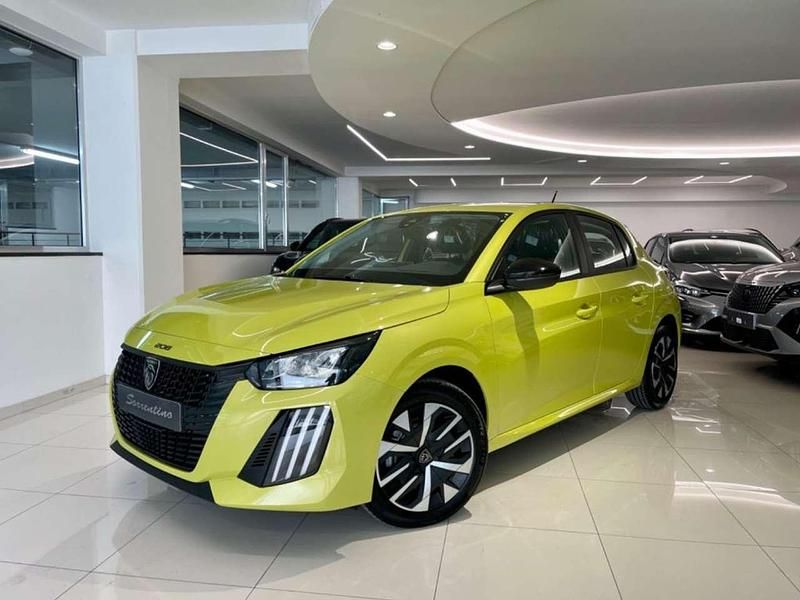 Usata Peugeot 208 Active 75 CV (55 kW) 2024 Vari colori Utilitaria
