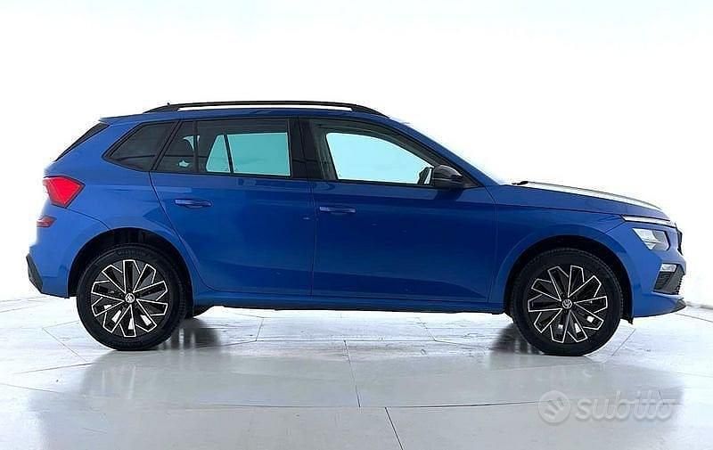 Usata Skoda Kamiq Selection 95 CV (69 kW) 2024 Blu SUV