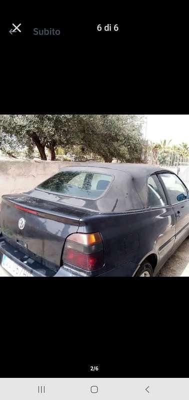 Usata VW Golf Cabriolet Conceptline 101 CV (74 kW) 1999 Blu/azzurro Cabrio