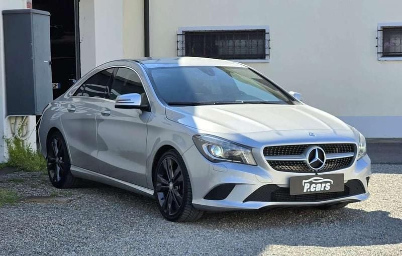 Usata Mercedes CLA180 109 CV (80 kW) 2015 Argento Berlina
