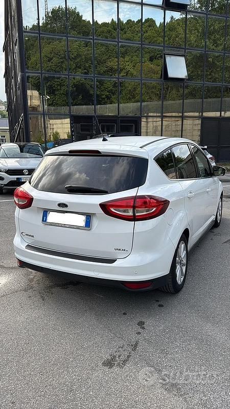 Usata Ford C-MAX Titanium 95 CV (69 kW) 2015 Bianco Monovolume