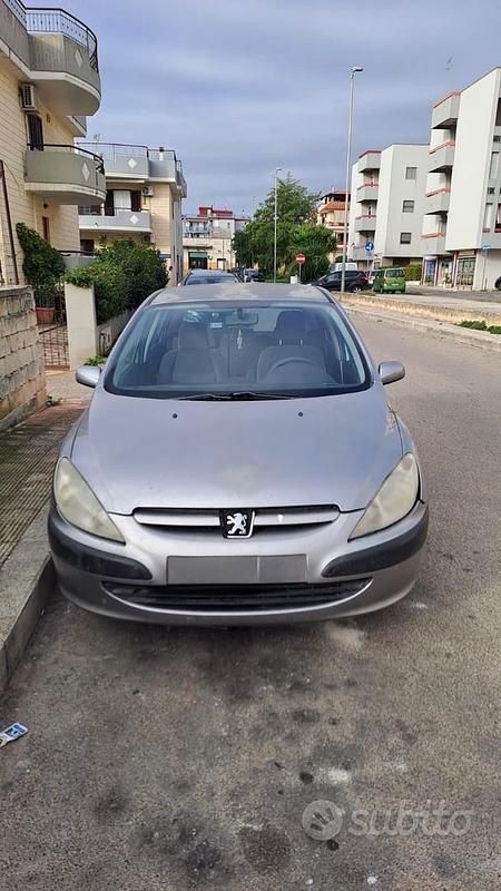 Usata Peugeot 307 90 CV (66 kW) 2002 Grigio Berlina