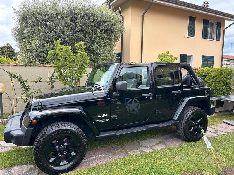 Usata Jeep Wrangler Unlimited Sahara 177 CV (130 kW) 2010 Nero SUV