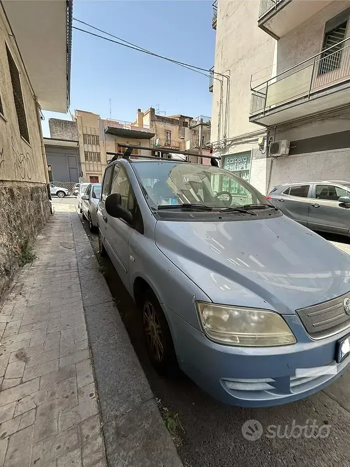 Usata Fiat Multipla 103 CV (75 kW) 2008 Bluazzurro Monovolume
